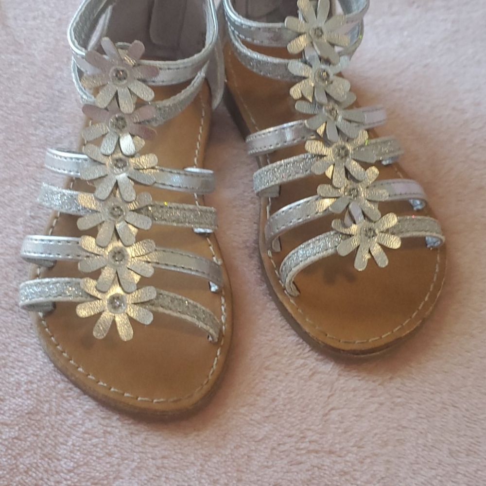 Sandals - Picture 3 of 3